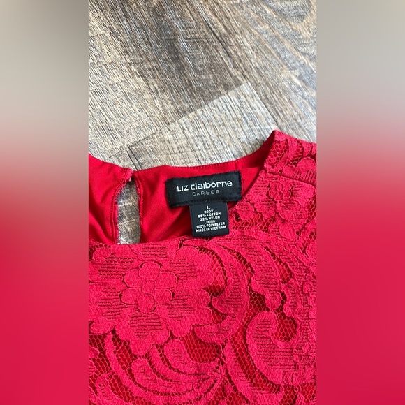 Liz Claiborne Career Lace Top with Ruffled Sleeves size Large - Picture 2 of 2